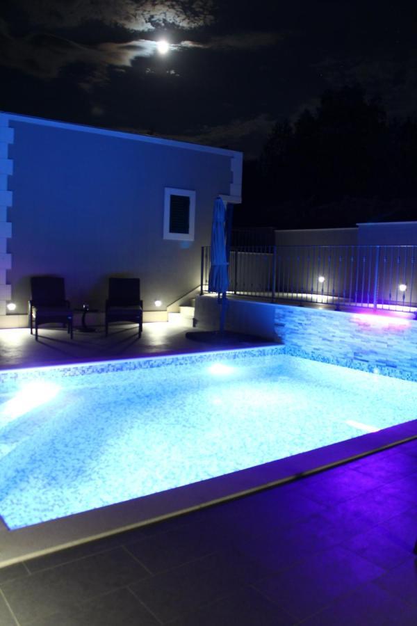 Vacation Home Meri Mirce Kültér fotó